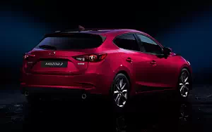 Mazda 3 Hatchback      4K Ultra HD