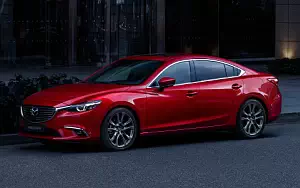 Mazda 6 Sedan      4K Ultra HD