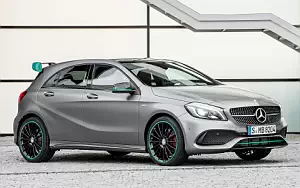 Mercedes-Benz A 250 Motorsport Edition      4K Ultra HD