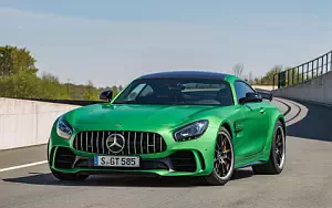 Mercedes-AMG GT R      4K Ultra HD