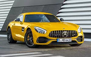 Mercedes-AMG GT S      4K Ultra HD