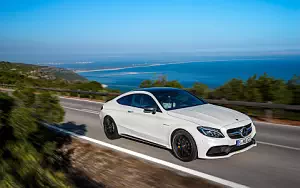 Mercedes-AMG C 63 S Coupe      4K Ultra HD