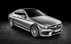 Mercedes-Benz C 300 Coupe AMG Line      4K Ultra HD