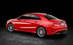 Mercedes-Benz CLA 200 d 4MATIC AMG Line      4K Ultra HD