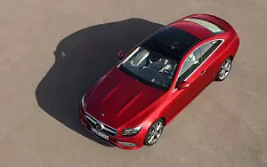 Mercedes-Benz E 220 d Coupe Avantgarde      4K Ultra HD