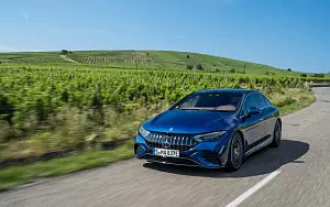 Mercedes-AMG EQE 53 4MATIC+ (Sodalite Blue Metallic)      4K Ultra HD