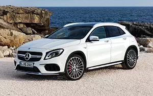 Mercedes-AMG GLA 45 4MATIC      4K Ultra HD