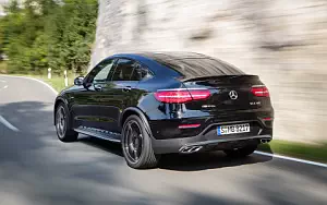 Mercedes-AMG GLC 43 4MATIC Coupe      4K Ultra HD