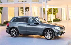 Mercedes-Benz GLC 350 e 4MATIC Edition 1 AMG Line      4K Ultra HD