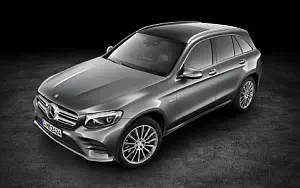 Mercedes-Benz GLC 350 e 4MATIC Edition 1 AMG Line      4K Ultra HD