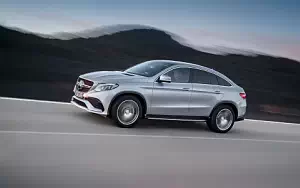 Mercedes-AMG GLE 63 4MATIC Coupe      4K Ultra HD