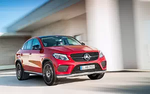 Mercedes-Benz GLE 450 AMG 4MATIC Coupe      4K Ultra HD