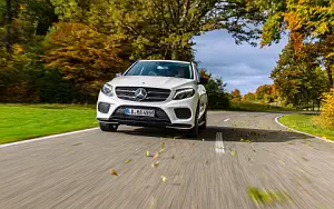 Mercedes-Benz GLE 450 AMG 4MATIC      4K Ultra HD