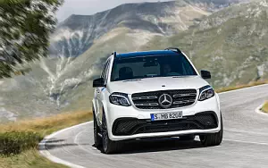 Mercedes-AMG GLS 63 4MATIC      4K Ultra HD