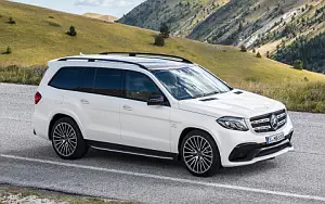 Mercedes-AMG GLS 63 4MATIC      4K Ultra HD