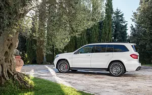 Mercedes-AMG GLS 63 4MATIC      4K Ultra HD