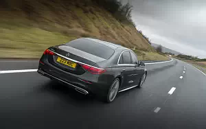 Mercedes-Benz S 350 d AMG Line UK-spec      4K Ultra HD