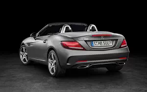 Mercedes-Benz SLC 300 AMG Line      4K Ultra HD