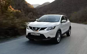 Nissan Qashqai RU-spec      4K Ultra HD