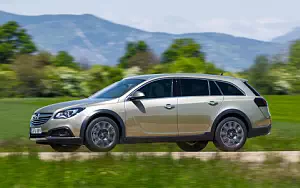 Opel Insignia Country Tourer      4K Ultra HD