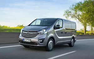 Opel Vivaro Tourer BiTurbo      4K Ultra HD