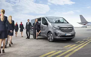 Opel Vivaro Tourer BiTurbo      4K Ultra HD