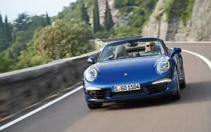 Porsche 911 Carrera 4 Cabriolet      4K Ultra HD