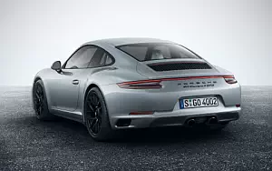 Porsche 911 Carrera 4 GTS      4K Ultra HD