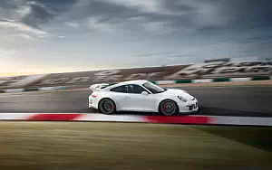 Porsche 911 GT3      4K Ultra HD