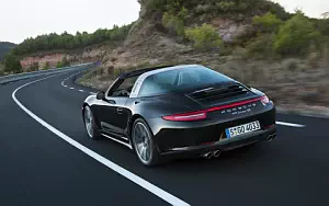 Porsche 911 Targa 4S      4K Ultra HD