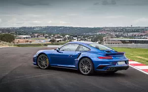 Porsche 911 Turbo      4K Ultra HD