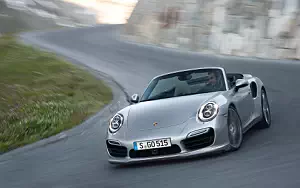 Porsche 911 Turbo Cabriolet      4K Ultra HD