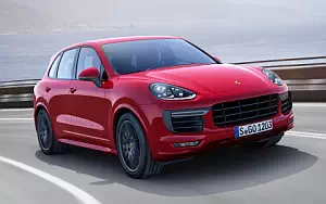 Porsche Cayenne GTS      4K Ultra HD