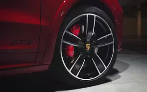 Porsche Cayenne GTS      4K Ultra HD