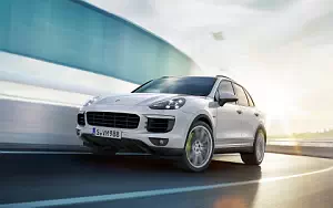 Porsche Cayenne S E-Hybrid      4K Ultra HD