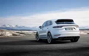 Porsche Cayenne Turbo      4K Ultra HD