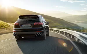 Porsche Cayenne Turbo S      4K Ultra HD