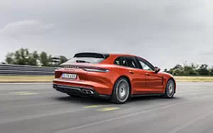 Porsche Panamera Turbo S Sport Turismo      4K Ultra HD