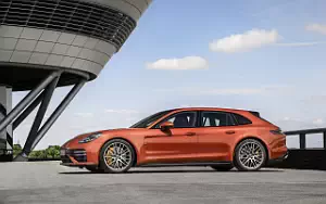 Porsche Panamera Turbo S Sport Turismo      4K Ultra HD