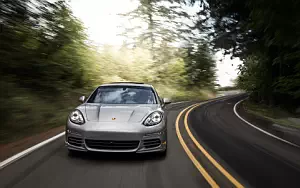 Porsche Panamera 4S US-spec      4K Ultra HD