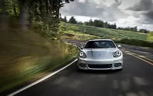 Porsche Panamera 4S US-spec      4K Ultra HD