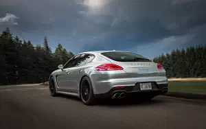 Porsche Panamera 4S US-spec      4K Ultra HD