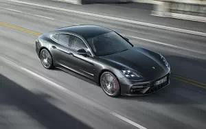 Porsche Panamera Turbo      4K Ultra HD