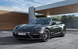 Porsche Panamera Turbo      4K Ultra HD