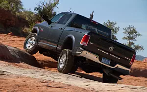 Ram 2500 Power Wagon Laramie Crew Cab      4K Ultra HD