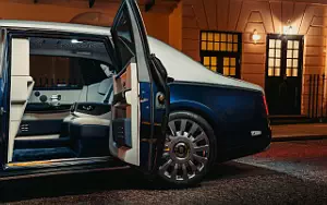 Rolls-Royce Phantom EWB Privacy Suite      4K Ultra HD