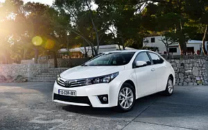 Toyota Corolla      4K Ultra HD