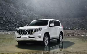 Toyota Land Cruiser Prado      4K Ultra HD