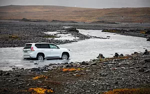 Toyota Land Cruiser Prado      4K Ultra HD