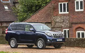 Toyota Land Cruiser UK-spec      4K Ultra HD